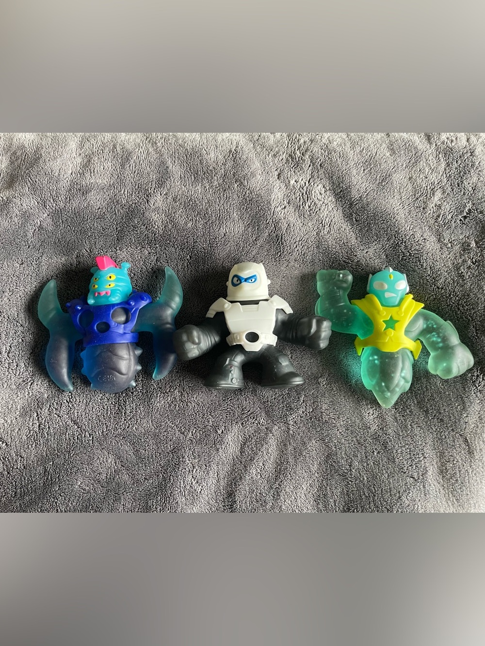 Heroes of Goo Jit Zu Galaxy attack action figures set of 3